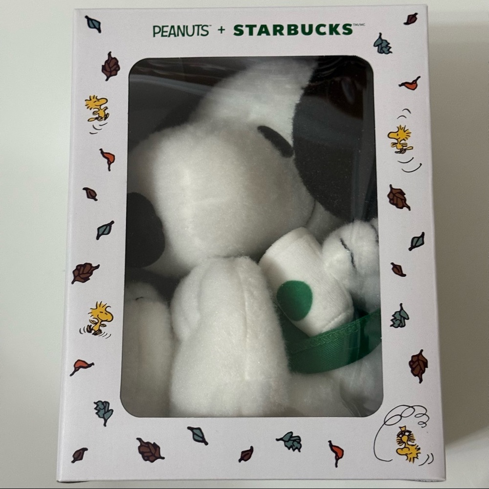NIB Starbucks x Peanuts Snoopy Plush 2026 - Picture 5 of 5